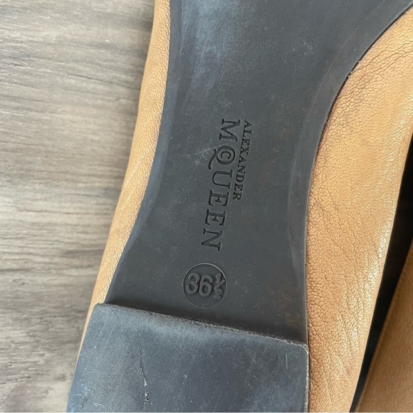 ALEXANDER Mcqueen Tan Leather Gold Rhinestone Skull Ballet Flats - Picture 12 of 14